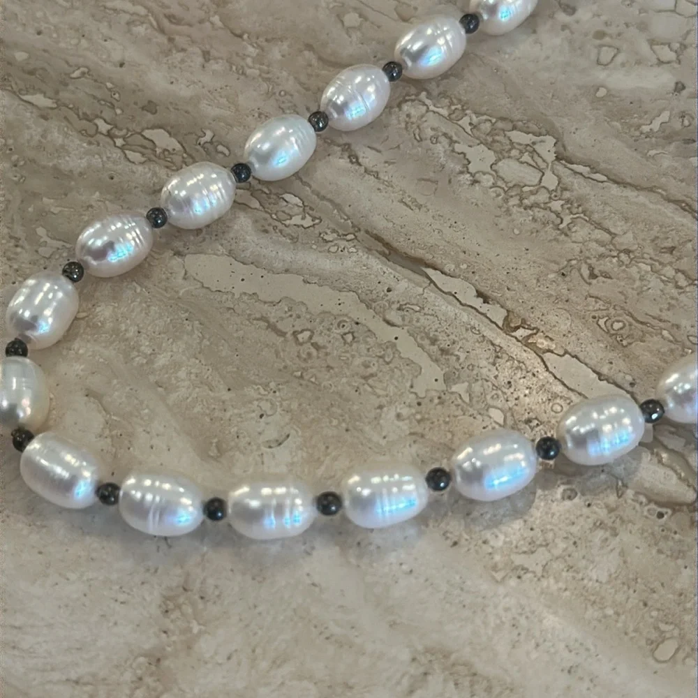 Elegant Saltwater Pearl Necklace